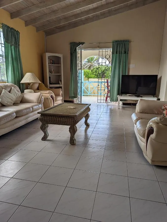 Exclusive Luxury Holiday Home Christ Church